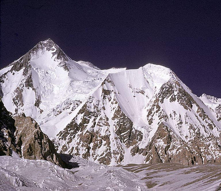 Gasherbrum I / Hidden Peak / K5 Height
